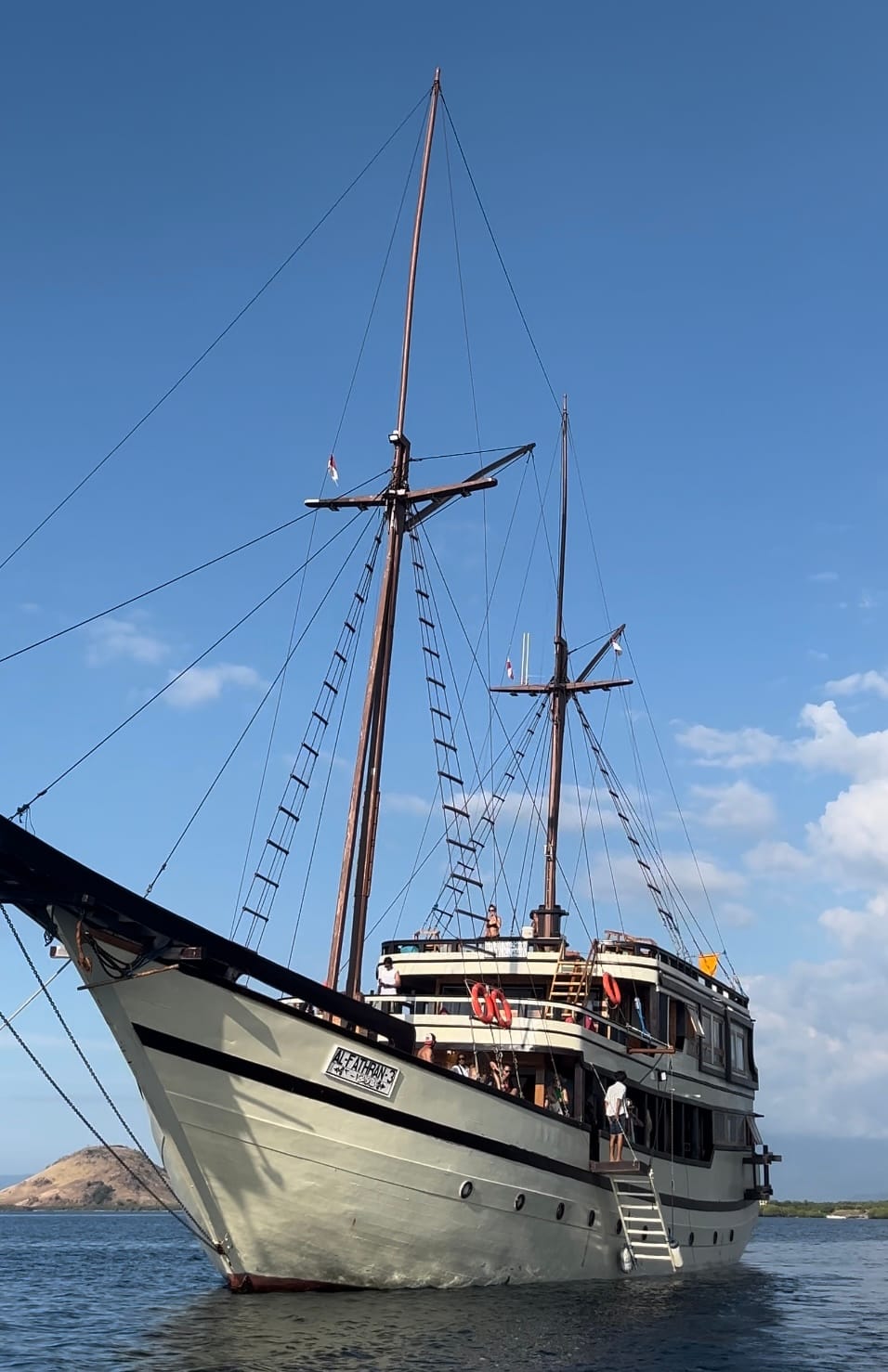 Komodo Island Boat Tour, Indonesia🏝️